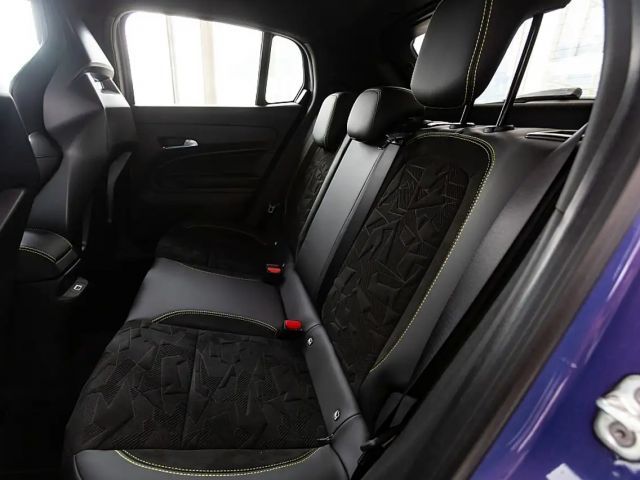 Abarth 600e Scorpionissima