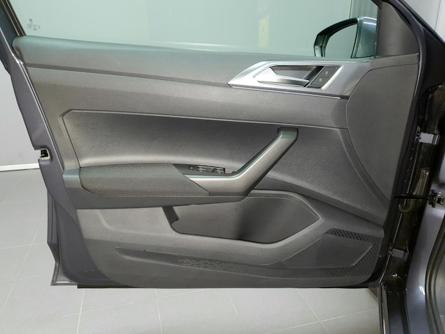 Volkswagen Polo 1.0 TSI DSG Style