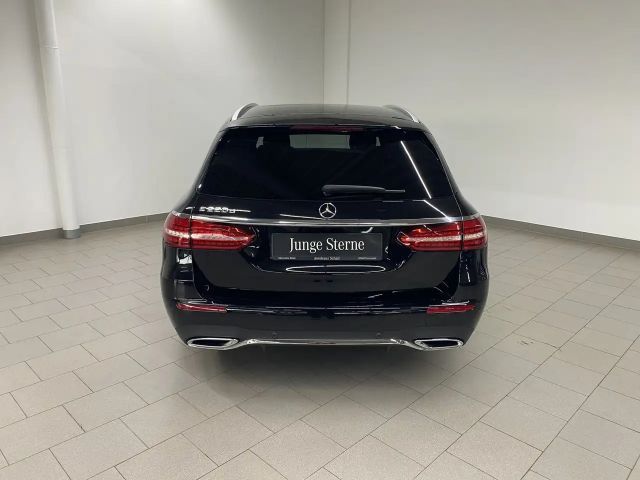 Mercedes-Benz E 220 AMG Line E 220 d Estate