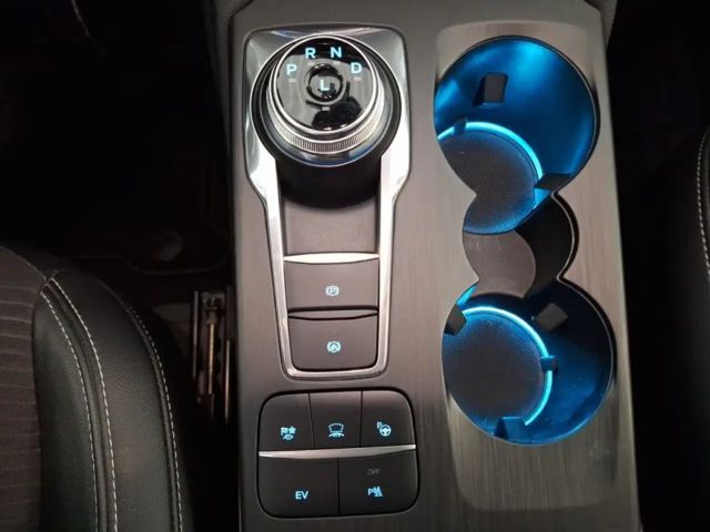 Ford Kuga Plug in Hybrid Titanium X