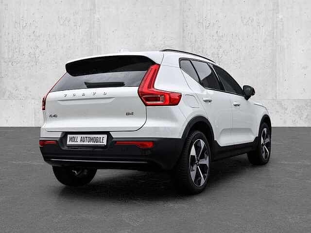 Volvo XC40 Dark Plus