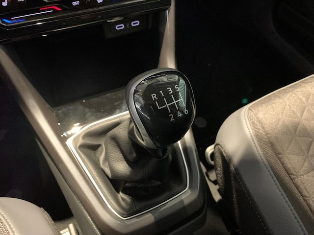 Volkswagen T-Cross T-CROSS 1.0  StyleB 081 TSIM6F