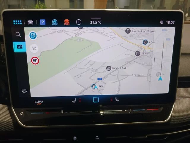 Volkswagen Golf 1.5 eTSI R-Line Variant