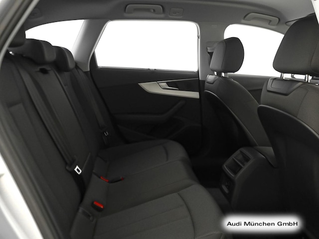 Audi A4 30 TDI Avant S-Tronic