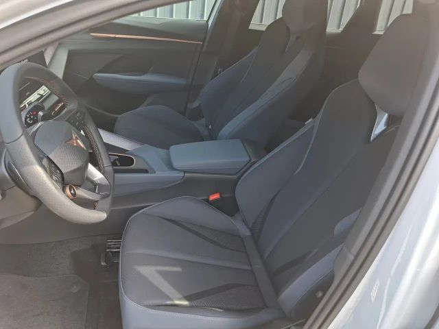 Cupra Terramar 1.5 e-Hybrid