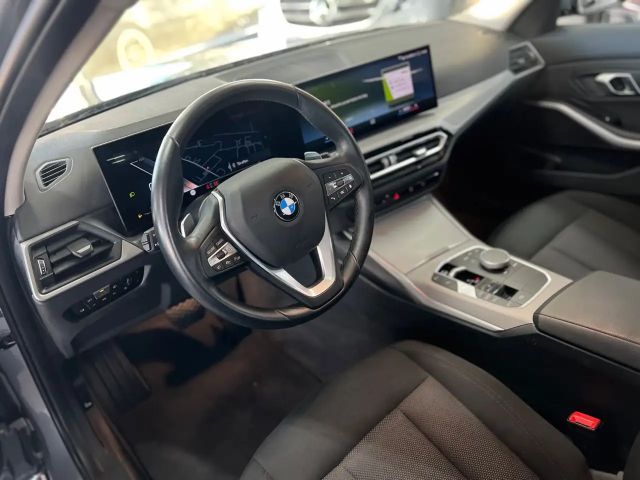 BMW 318 318d Touring