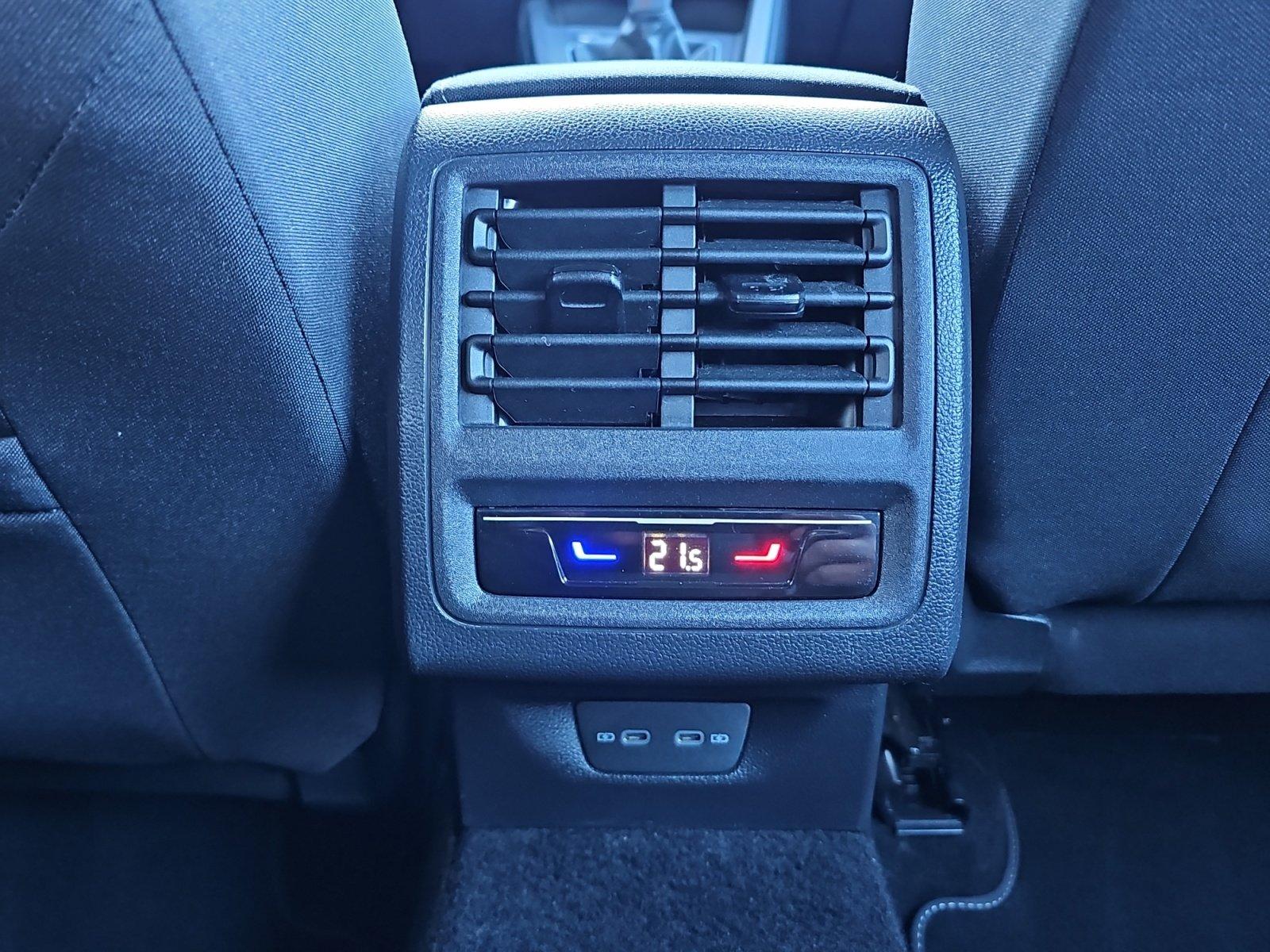 Volkswagen Golf 1.5 TSI Golf VIII Life