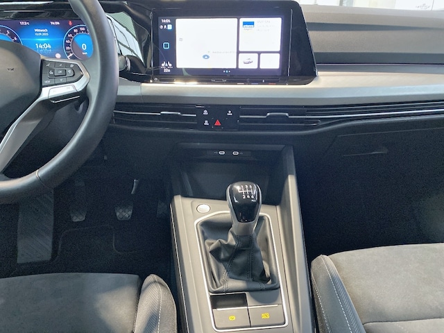 Volkswagen Golf Life Variant