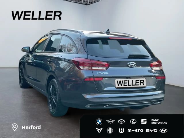 Hyundai i30 1.5 T 48V-Hybr EDITION 30+ *AHK*Pano*Navi*