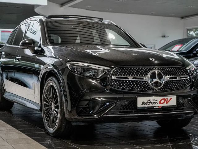 Mercedes-Benz GLC 300 AMG Line