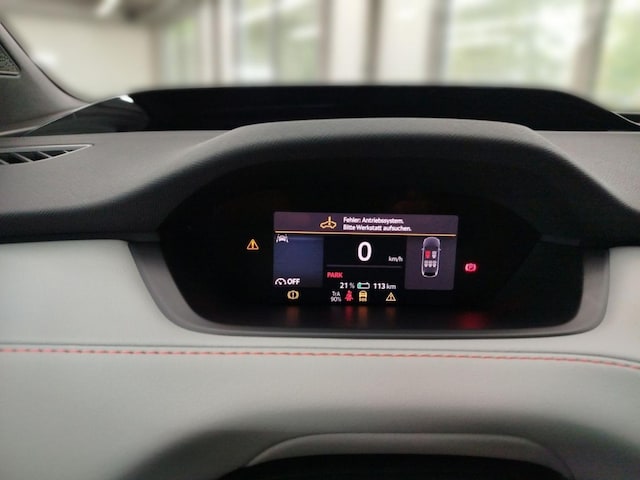 Skoda Elroq Elroq First Edition 82 kWh Batterie Elektromotor 210 kW 1-Gang-Automatik zzgl. 500€ Zusatzprämie*