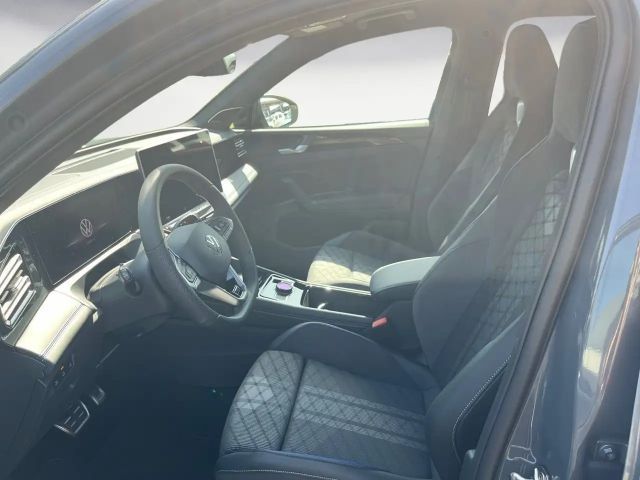 Volkswagen Tiguan 4Motion R-Line