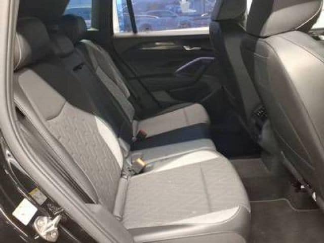 Volkswagen Tiguan 1.5 eTSI Plus