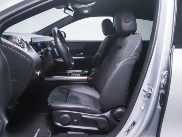 Mercedes-Benz EQA 300 4MATIC AMG Line