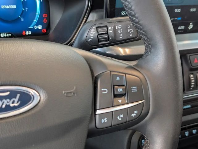 Ford Focus Titanium Wagon