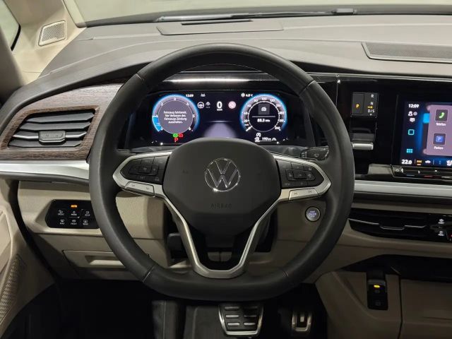 Volkswagen Multivan 2.0 TDI DSG Lang Style T7