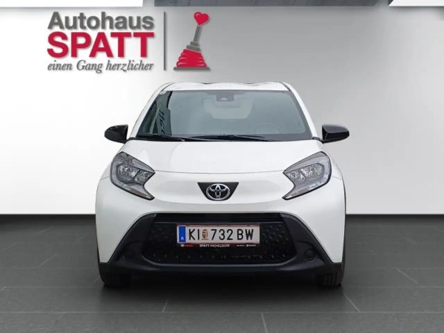 Toyota Aygo X Hatchback Play