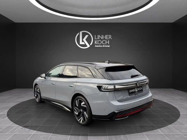 Volkswagen ID.7 4Motion Business GTX Tourer