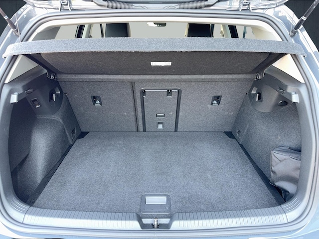 Volkswagen Golf 1.5 eTSI DSG