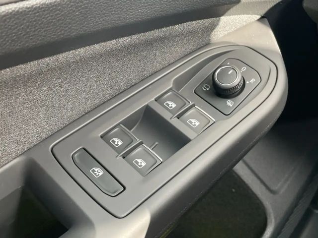 Volkswagen Golf 1.5 eTSI DSG Golf VIII