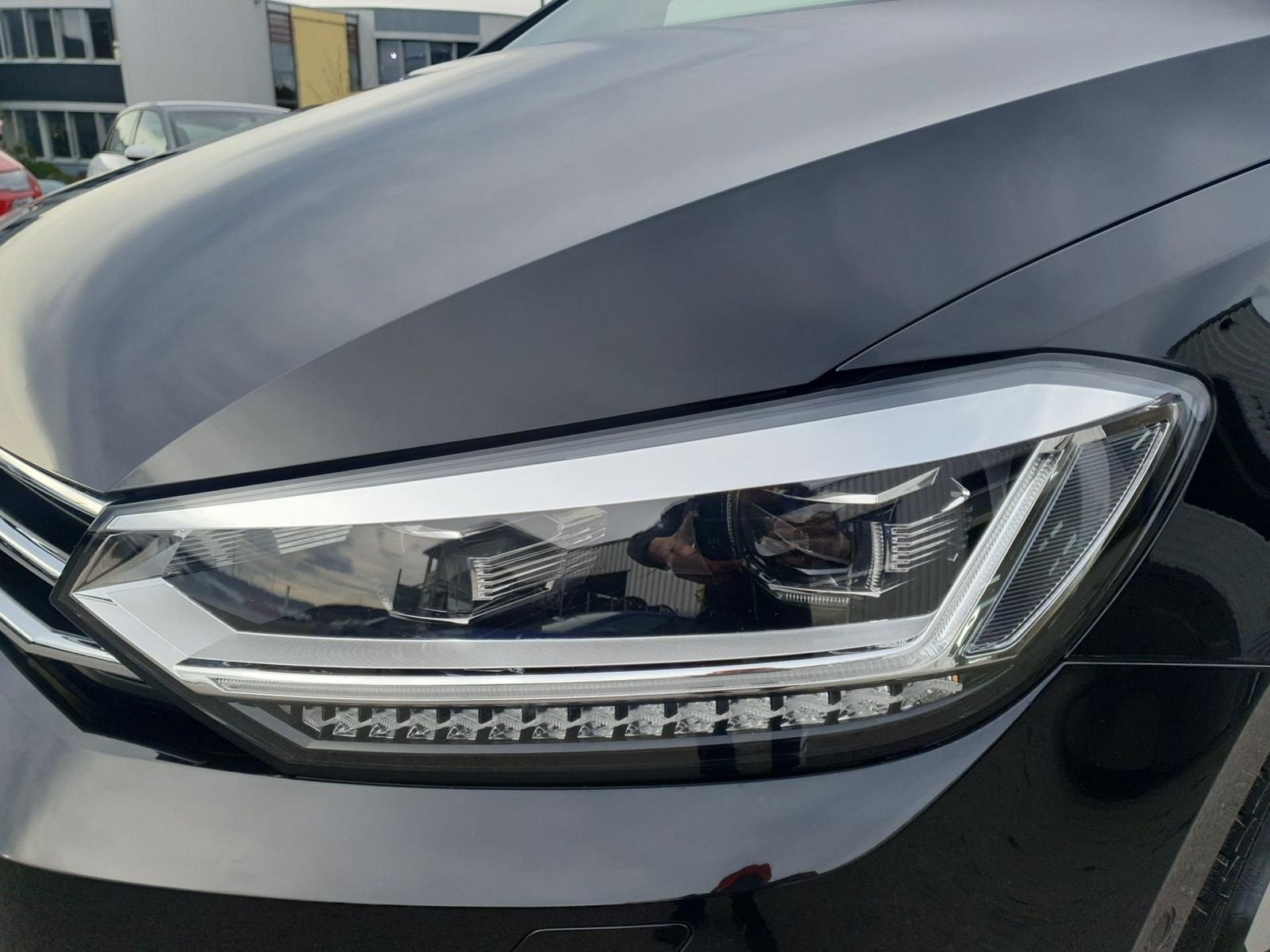 Volkswagen Touran GOAL *7 SITZER*AHK*LED*ACC*DCC*MATRIX*