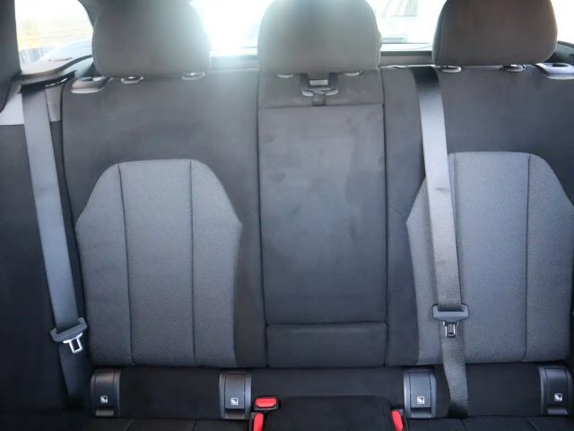 BMW 330 330e M-Sport Touring