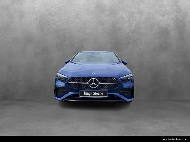 Mercedes-Benz A 200 AMG Line