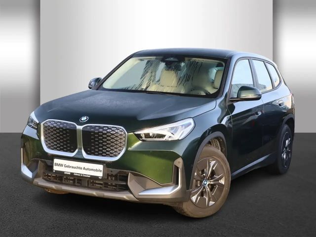 BMW iX1 xDrive30