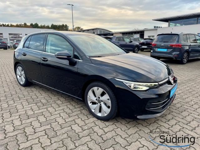 Volkswagen Golf Golf VIII IQ.Drive Style