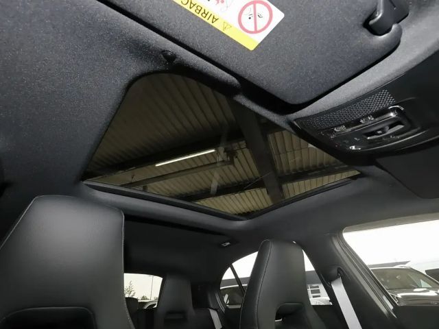 Mercedes-Benz A 200 AMG Line