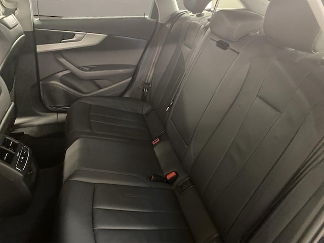 Audi A4 40 TDI Avant S-Tronic