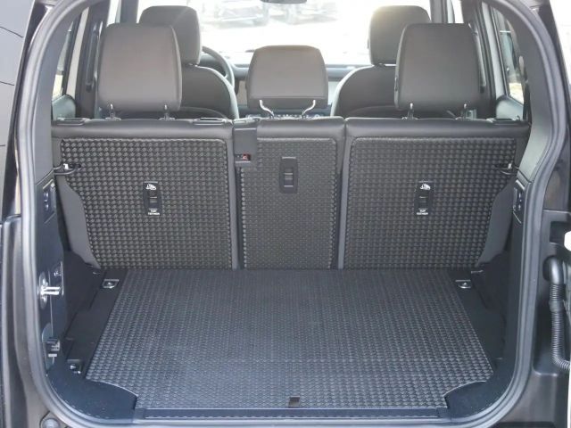 Land Rover Defender 110 Dynamic