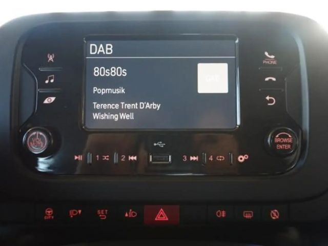 Fiat Panda PANDA 1,0 MHD KLIMA ZV 2X FH BLUETOOTH