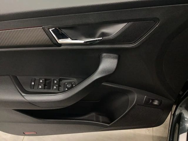 Skoda Karoq 2.0 TSI 4x4 Sportline