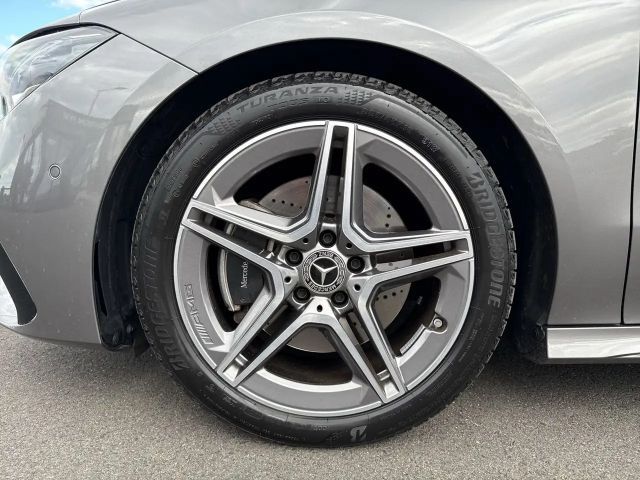 Mercedes-Benz CLA 200 Shooting Brake