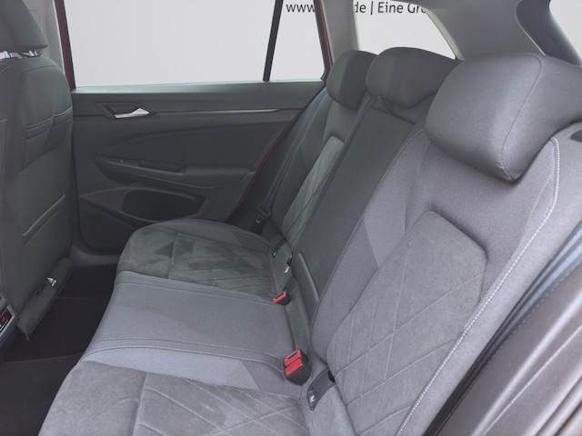 Volkswagen Golf 1.5 TSI Style Variant