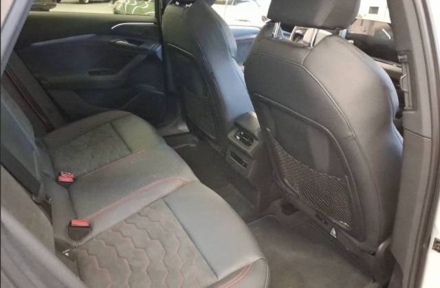 Audi A6 e-tron Avant Quattro