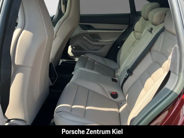 Porsche Taycan Cross Turismo Turbo