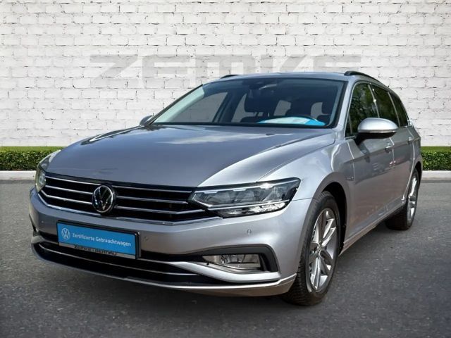 Volkswagen Passat 1.5 TSI Business DSG Variant