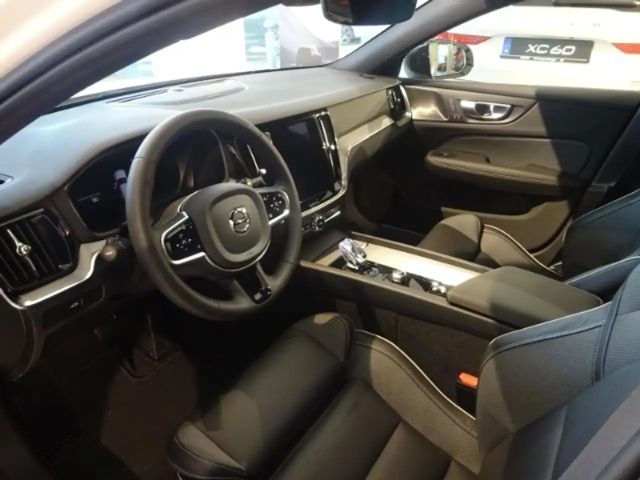 Volvo V60 Dark Plus
