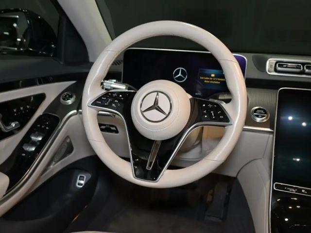 Mercedes-Benz S 350 4MATIC S 350 d Sedan