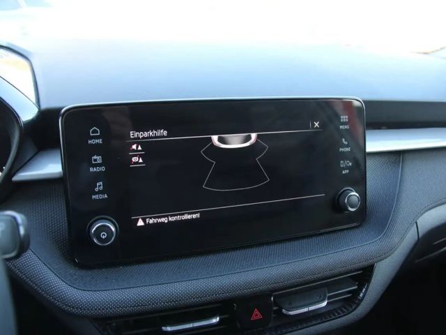 Skoda Fabia TSI 116PS DSG DESIGN LED NWW ALU PDC