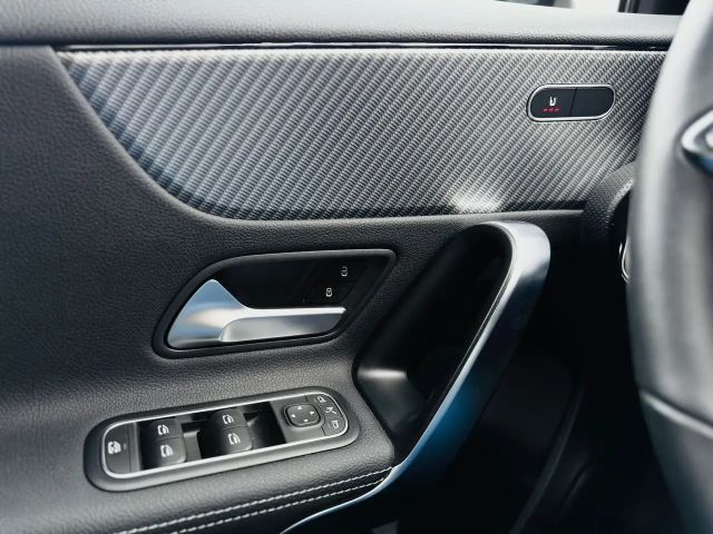 Mercedes-Benz A 180 Progressive