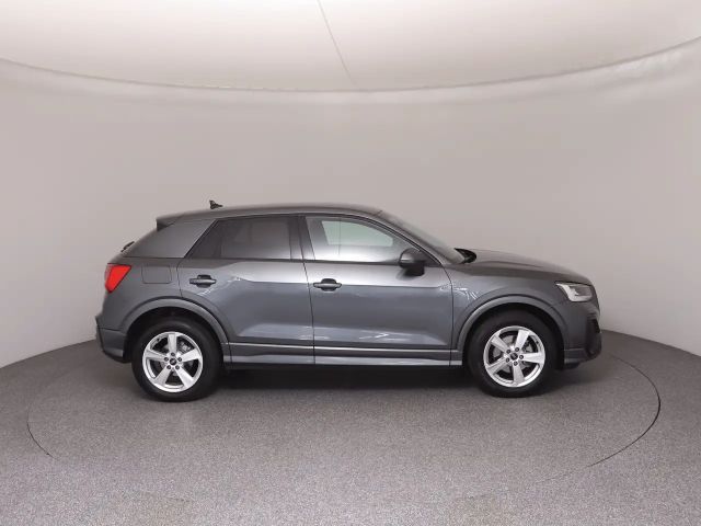 Audi Q2 35 TFSI S-Line