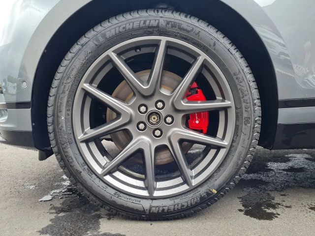 Land Rover Range Rover Velar D300 Dynamic SE