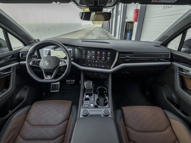 Volkswagen Touareg 4Motion R-Line