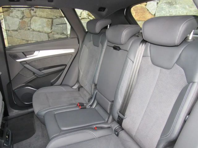 Audi Q5 40 TDI Business S-Line