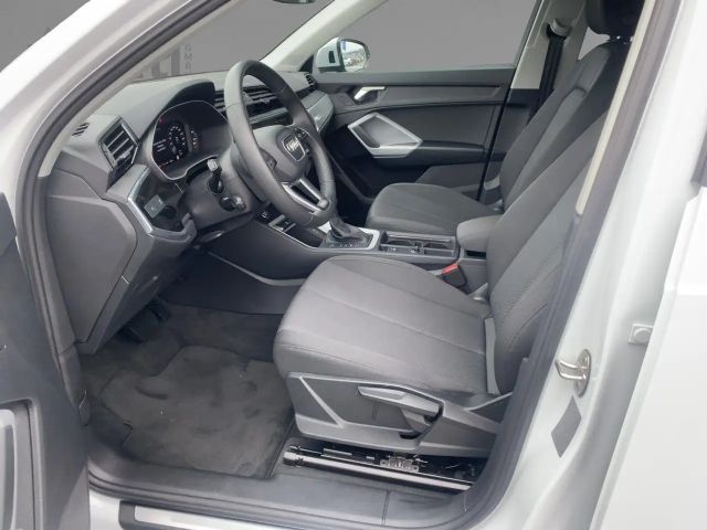 Audi Q3 advanced *DSG*Pano*LED*Navi*SHZ*PDC*