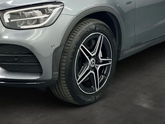 Mercedes-Benz GLC 300 4MATIC AMG Line