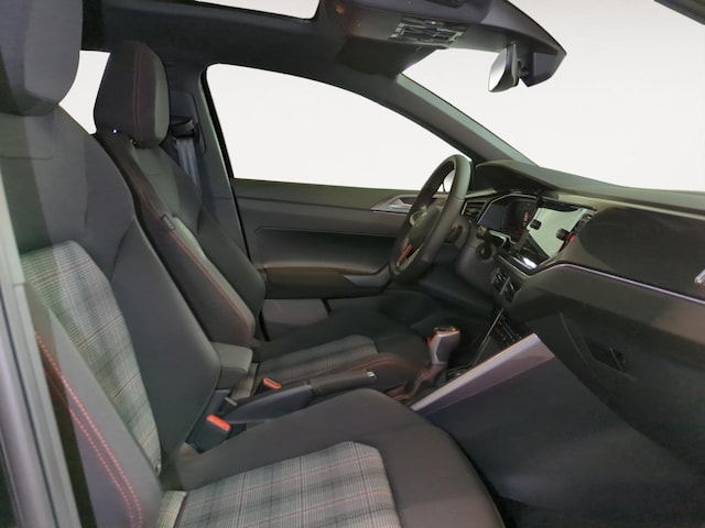 Volkswagen Polo 2.0 TSI DSG